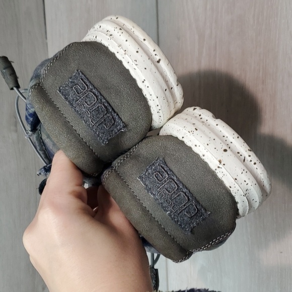 Hey Dude mens Wally Funk Plaid Blue Grey Loafer Slip On shoes sz 9 - Picture 6 of 12